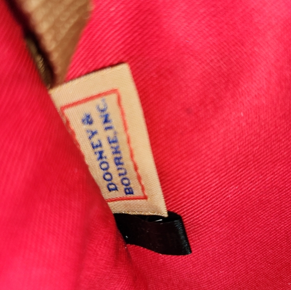 Vintage Dooney and Bourke Messenger Crossbody Purse - Picture 8 of 14